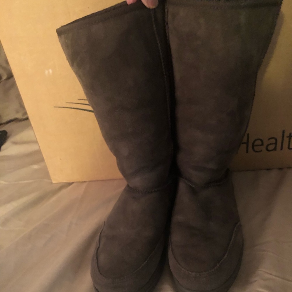 Barely worn ugg